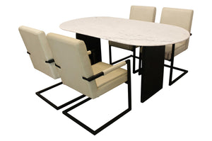 Moti Lloyd Arm Chair in Leather 94011059