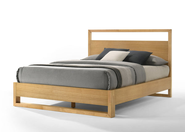 VIG Furniture Nova Domus Berlin - Modern Natural Oak Bed VGMA-BR-92-BED-NAT