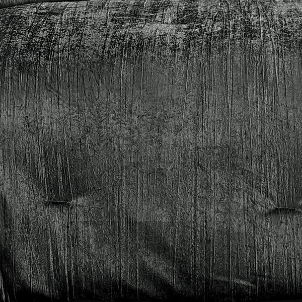 English Elm Turin Velvet 7-Piece Comforter Set Queen with Crinkle Texture, Decorative Pillows & Bed Skirt (Plush) Charcoal B340P342001