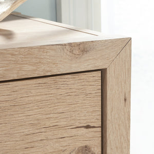 English Elm 4-Drawer Chest - Stylish Brown Organizer With Smooth-Gliding Drawers For Any Room Decor Needs B356P402723