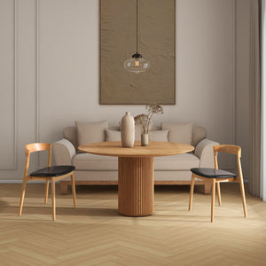 English Elm Jennifer Taylor Home - Raven Solid Oak Stacking Sculpted Dining Chair – Mid-Century Natural Finish, Black Faux Leather Comfort (Stackable) B2719P238276