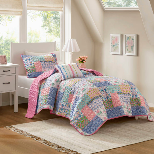English Elm 3-Piece Twin/Twin Xl Quilt Set In Soft Pink – Cozy Comfort With Sham & Decorative Pillow Included! B035P408451