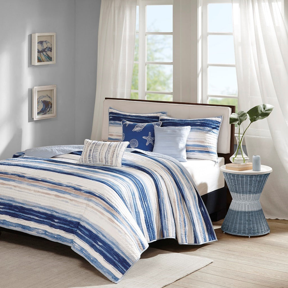 English Elm 6 Piece Marina Reversible Quilt Set Full/Queen - Blue Coastal Watercolor Stripes with Embroidered Seashell Pillows B03597432