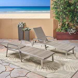 English Elm Christopher Knight Home® - Oxton Chaise Lounge – Durable Outdoor Seating With Breathable Mesh & Timeless Bungalow Style In Grey N775P210069G