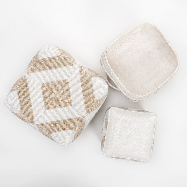 Lilys Set Of 3 Decorative Beaded Boxes.. 8536