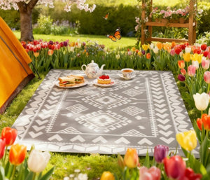 English Elm Easy Carry Reversible Outdoor Patio Rug Waterproof Polypropylene Flatweave Geometric Design Grey,White T3971P421564