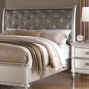 English Elm Silver Glamorous Faux Leather 3pc Queen Bedroom Set with Tufted Crystal Headboard and Nailtrim Champagne,Silver 84 L x 42 W x 8 H B011S01839