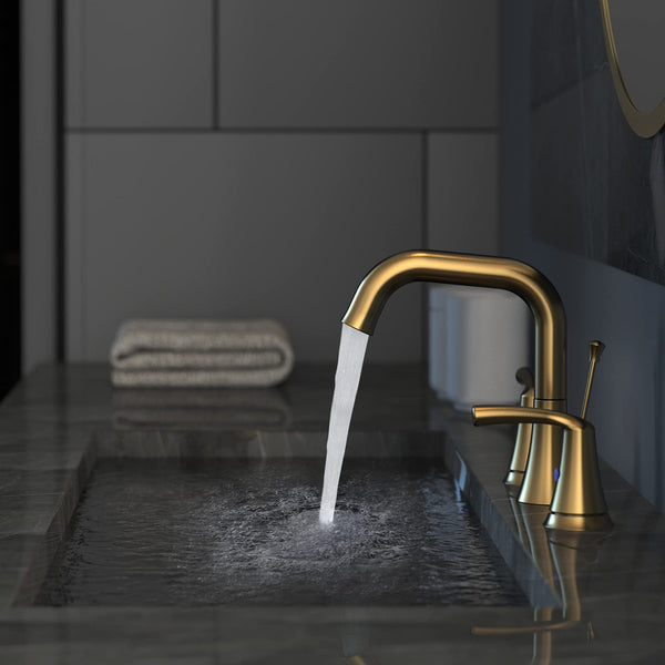 English Elm Bathroom Faucet 3 Hole - Elegant Brushed Gold 2-Handle Widespread Faucet With Pop-Up Drain Assembly T3177P277510