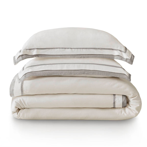 English Elm 3-Piece Queen Coverlet Set Matelassé Elegance with Two Shams — Soft Polyester-Rayon Texture, Durable Comfort Grey+White 5.27 L x 14.37 W x 12.6 H B035P381310