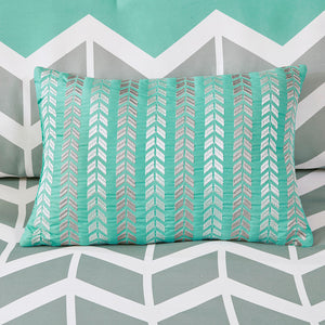 JLA Home Intelligent Design - Comforter Nadia Chevron Modern Aqua Accent with Ultra-Soft Microfiber, Antimicrobial, Machine-Washable 90 L x 90 W x 1H ID10-232