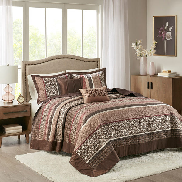 English Elm 5 Princeton Reversible Jacquard Quilt Set King/Cal King Chocolate Medallion Leaf Stripe Luxury Red 22.83 L x 17.32 W x 10.24 H B03597548