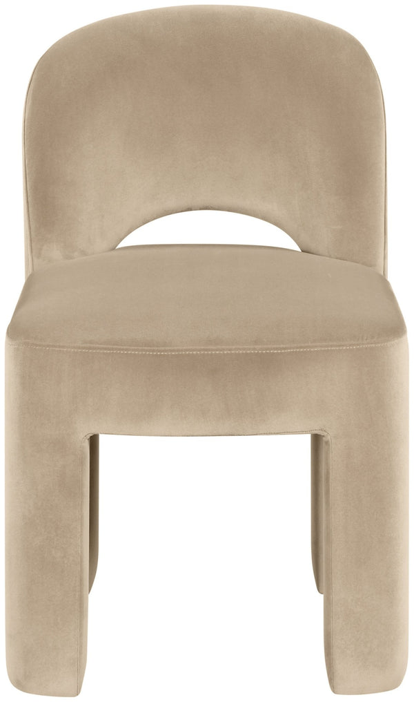 Meridian Furniture Celine Sculptural Velvet Dining Chair with Stain Resistant Upholstery for Modern Rooms Beige 88013Beige-C