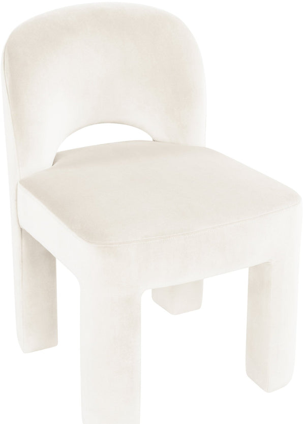Meridian Furniture Celine Sculptural Velvet Dining Chair with Stain Resistant Upholstery for Modern Rooms Cream 88013Cream-C