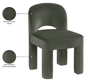 Meridian Furniture Celine Sculptural Velvet Dining Chair with Stain Resistant Upholstery for Modern Rooms Green 88013Green-C