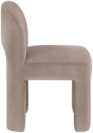 Meridian Furniture Celine Sculptural Velvet Dining Chair with Stain Resistant Upholstery for Modern Rooms Taupe 88013Taupe-C