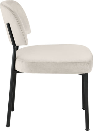 Meridian Furniture Zarelle Velvet Upholstered Dining Chair with Matte Black Iron Frame for Modern Rooms Cream 88021Cream-C