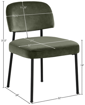 Meridian Furniture Zarelle Velvet Upholstered Dining Chair with Matte Black Iron Frame for Modern Rooms Green 88021Green-C