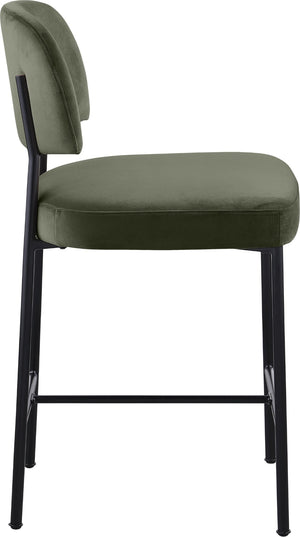 Meridian Furniture Zarelle Velvet Upholstered Counter Stool with Matte Black Iron Frame for Kitchen Islands Green 88022Green-C