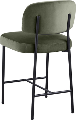 Meridian Furniture Zarelle Velvet Upholstered Counter Stool with Matte Black Iron Frame for Kitchen Islands Green 88022Green-C