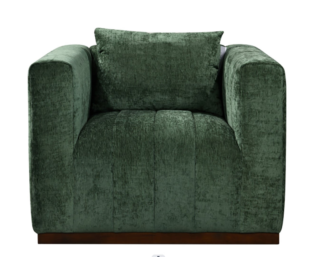Moti Upton Lounge Chair in Cypress Green with 1 Toss Pillows 88023075