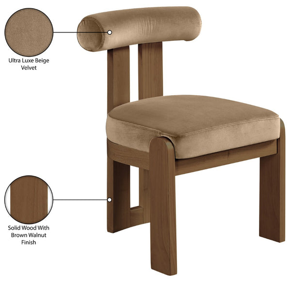 Meridian Furniture Arienzo Art Deco Velvet Dining Chair with Sculptural Back and Solid Wood Legs for Elegant Rooms Beige Style A 88023Beige-C
