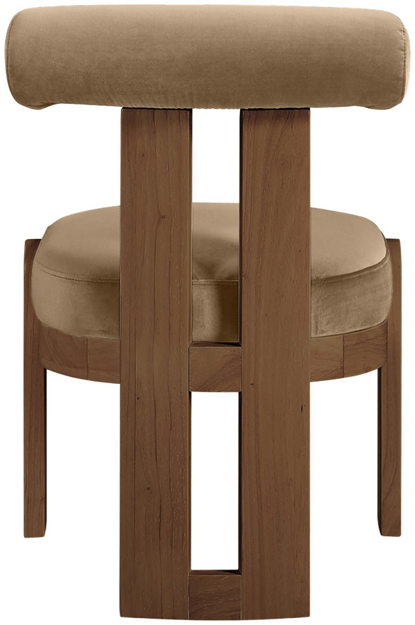 Meridian Furniture Arienzo Art Deco Velvet Dining Chair with Sculptural Back and Solid Wood Legs for Elegant Rooms Beige Style A 88023Beige-C