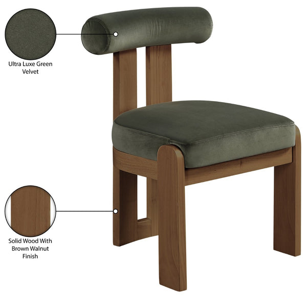 Meridian Furniture Arienzo Art Deco Velvet Dining Chair with Sculptural Back and Solid Wood Legs for Elegant Rooms Green Style A 88023Green-C