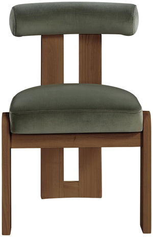 Meridian Furniture Arienzo Art Deco Velvet Dining Chair with Sculptural Back and Solid Wood Legs for Elegant Rooms Green Style A 88023Green-C