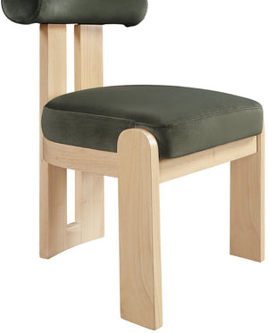 Meridian Furniture Arienzo Art Deco Velvet Dining Chair with Sculptural Back and Solid Wood Legs for Elegant Rooms Green Style B 88024Green-C