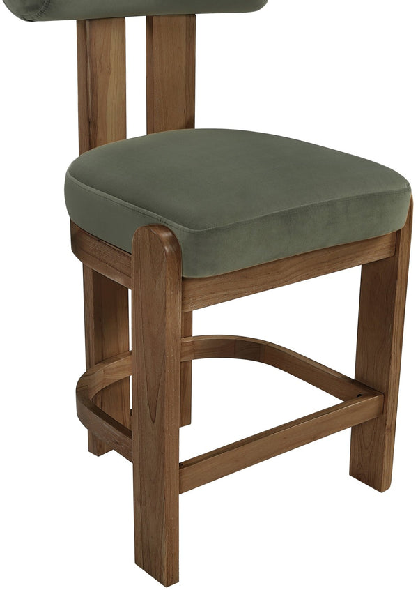 Meridian Furniture Arienzo Art Deco Velvet Counter Stool with Curved Back and Walnut Wood Legs for Kitchen Islands Green Style A 88025Green-C