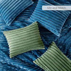 JLA Home Intelligent Design - Fluffy ribbed plush comforter set with 300gsm loft, Oeko-Tex certified, cloud-like warmth ready to use Green AM10-0282