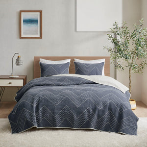 English Elm 3 Pomona Embroidered Cotton Quilt Set Navy King/Cal King – Chevron Taupe Reverse, Antimicrobial, Cozy Modern Bedding B03596540