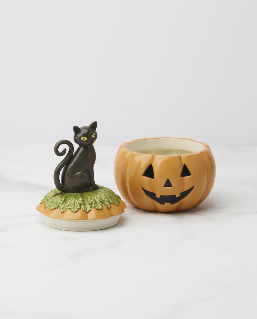 Lenox Haunted Lenox Porcelain Candy Jar with Jack-o-lantern and Black Cat Sculpted Lid 897780