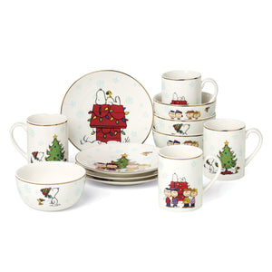 Lenox Peanuts Holiday Charlie Brown Snoopy Porcelain Dessert Plates Festive 12 Piece 899126