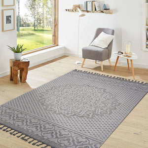 English Elm Guros Medallion Indoor/Outdoor Area Rug - Durable Gray & White Design For High-Traffic Spaces B189P183606