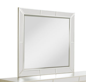 English Elm Elegant Silver Champagne Wall Mirror Wide Horizontal Frame for Living Room Decor B078108442