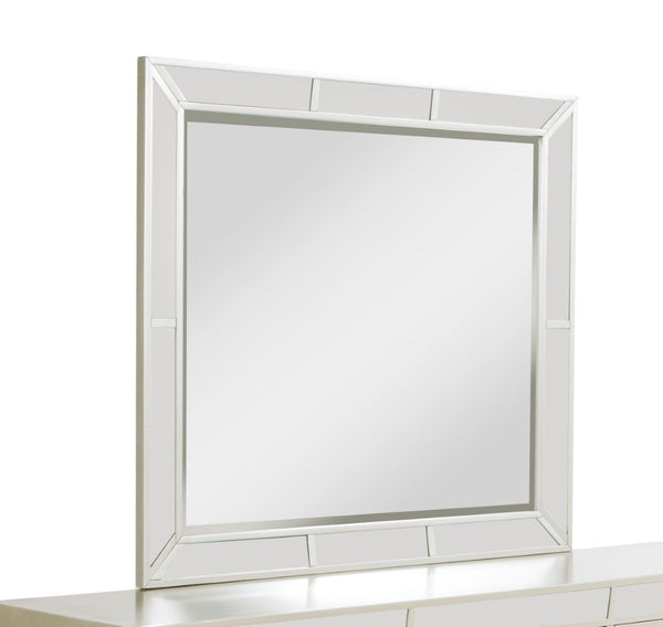 English Elm Elegant Silver Champagne Wall Mirror Wide Horizontal Frame for Living Room Decor B078108442
