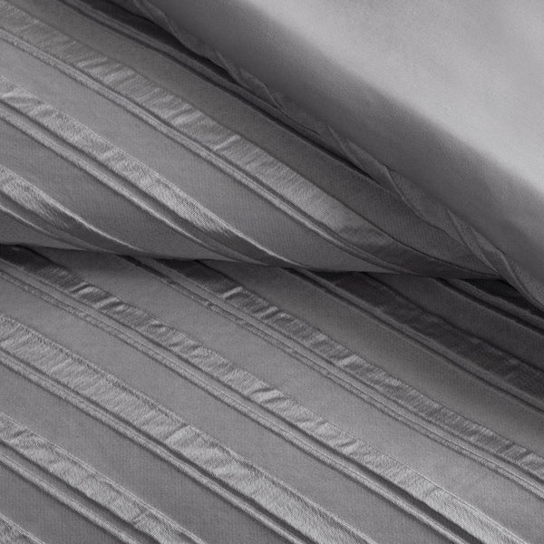 English Elm 7 Plush Queen Comforter Set with Jacquard Texture, Bedskirt & Decorative Pillows for Cozy Elegance Grey 17.91 L x 13.98 W x 10.04 H B035P319207