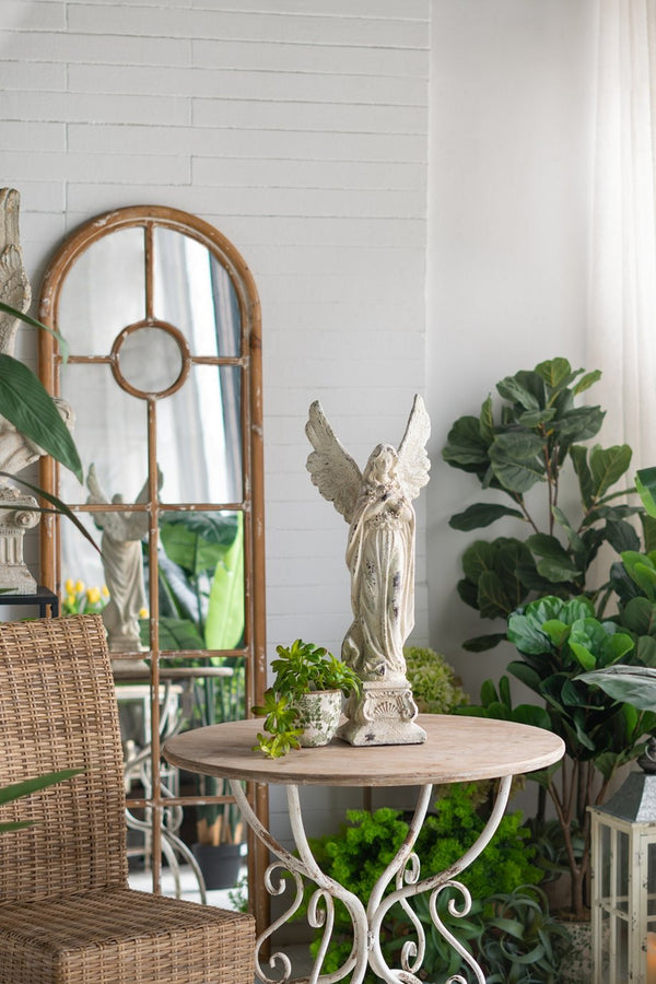 English Elm D31.5x31.5" Round Wooden Table with White Farmhouse Top and Decorative Metal Scrollwork Legs, Versatile Accent Piece W2078P201127