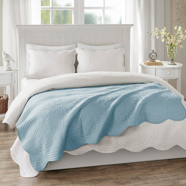 JLA Home Madison Park - Oversized Quilted Throw Adds Vintage-Soft Texture with Scalloped Edges, Breathable Cotton Fill, Machine Washable Blue MP50-8385