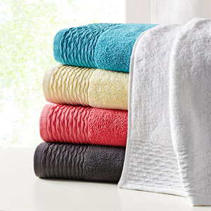 Madison Park Breeze Casual Jacquard Wavy Border Zero Twist Antimicrobial Cotton Towel Set MP73-5716 Charcoal