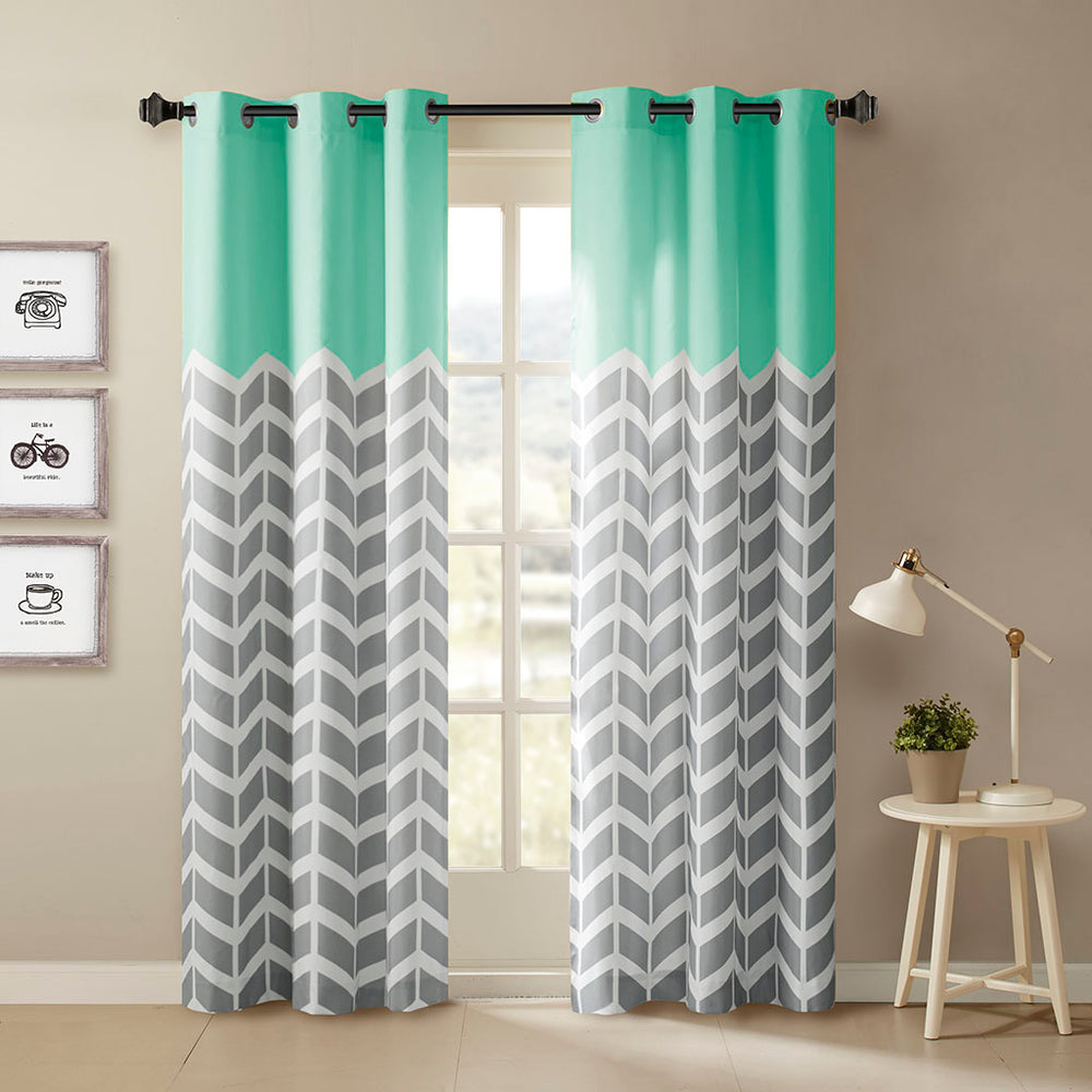 JLA Home Intelligent Design - Chevron Modern Chevron Room-Darkening Grommet Curtains — Bold Print, Noise Reduction, Easy Care Aqua ID40-555