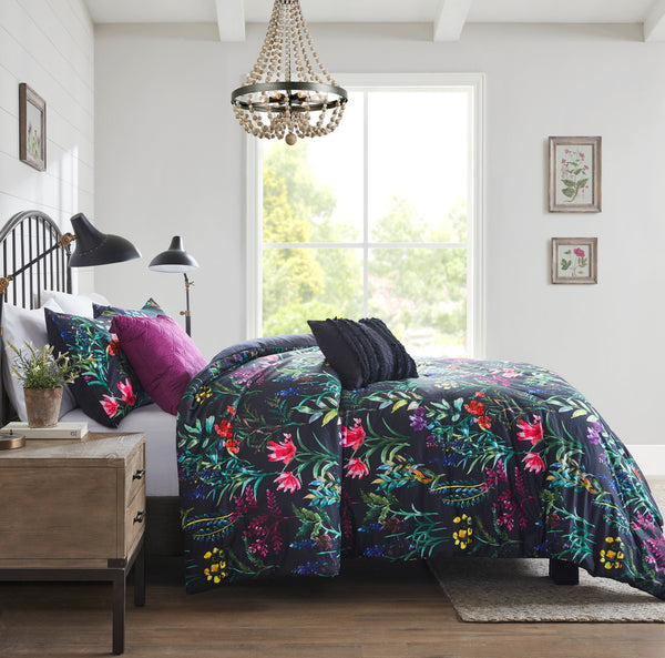 English Elm 5 Piece Tasha Comforter Set Full/Queen with Botanical Floral Print, Hypoallergenic Plush Filling, Antimicrobial Protection Black 13.39 L x 18.5 W x 10.63 H B035128907