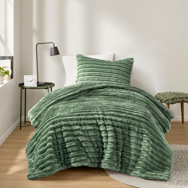 JLA Home Intelligent Design - Fluffy Premium Ribbed Plush Comforter Set — 300gsm Oeko‑Tex, cloudlike warmth, ready to use, durable Green AM10-0280