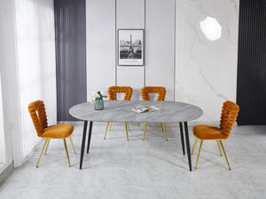 English Elm Extensible dining table with MDF top and sturdy metal legs — expandable design, easy assembly, versatile use Gray W234P193020