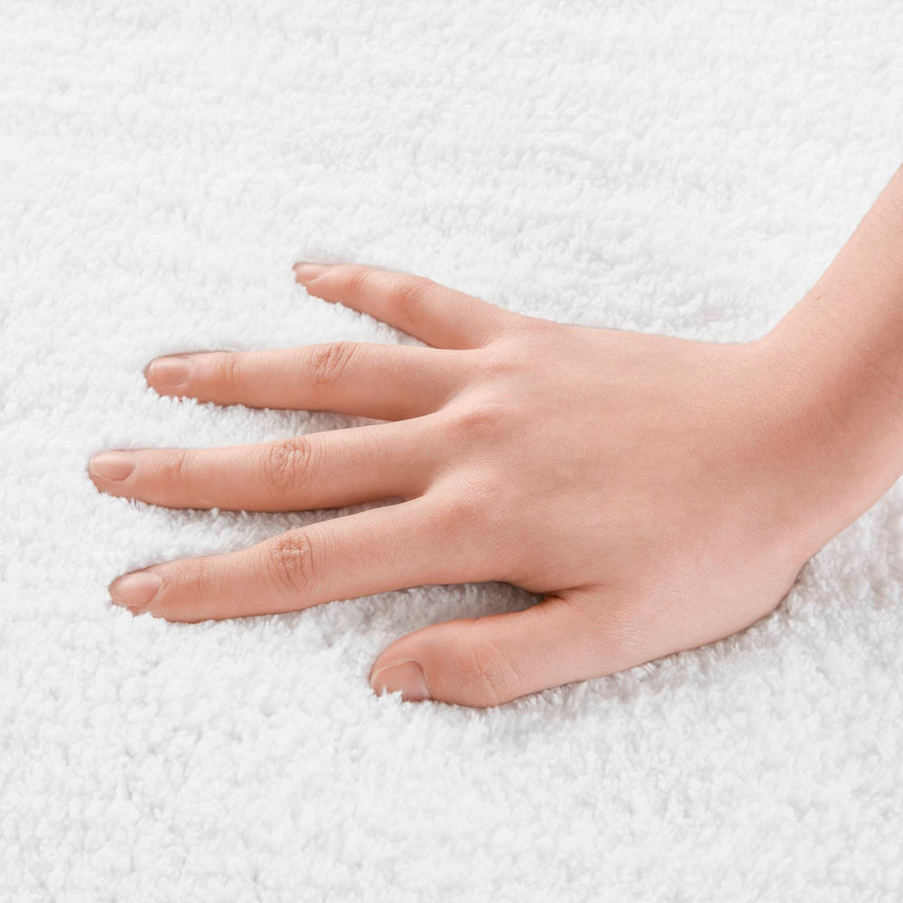JLA Home Madison Park Signature - 100% Cotton plush 3000 GSM reversible bath rug — spa-soft, OEKO-TEX certified, durable & machine washable 24 L x 17 W x 0.75H MPS72-553