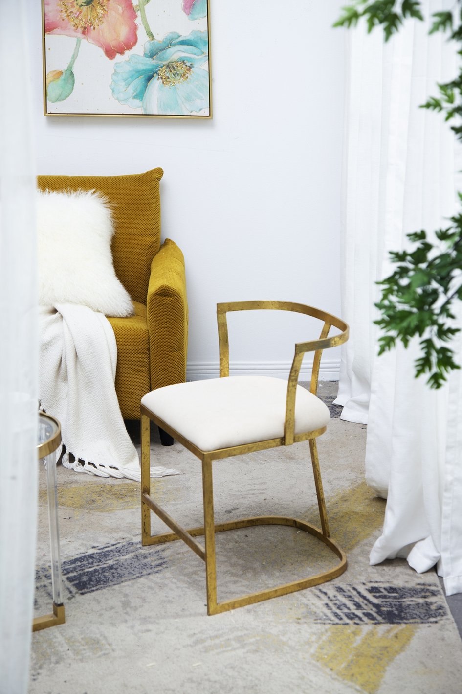 English Elm 18.5x19.5x27" Cavendish Chair Distressed Gold Frame with White Seat — Luxe Iron Durability & Comfort W2078P316741