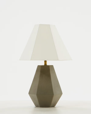 VIG Furniture Estrada Concrete Table Lamp With Chiseled Pear Base And White Bell Shade For Modern Industrial DéCor VGGR901438