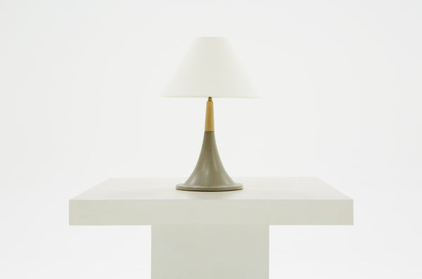 VIG Furniture Nunez Concrete & Oak Table Lamp — Minimalist Scandi-Industrial Light With White Bell Shade, 26" H VGGR901645