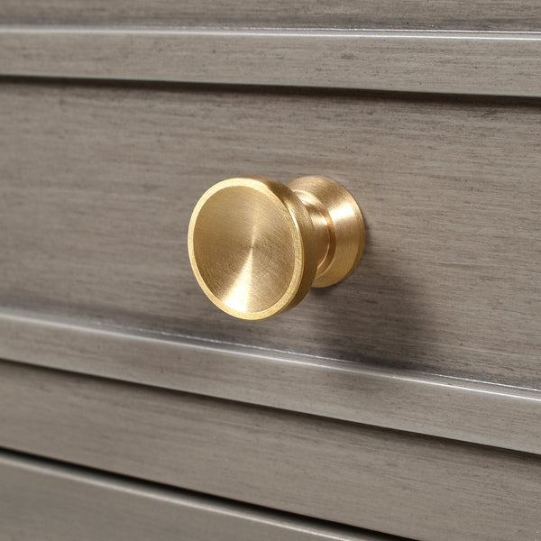 English Elm Jennifer Taylor Home - Dauphin Elegant 5-Drawer Executive Desk In Grey Cashmere With Gold Accents For Stylish Workspaces B2719P238476